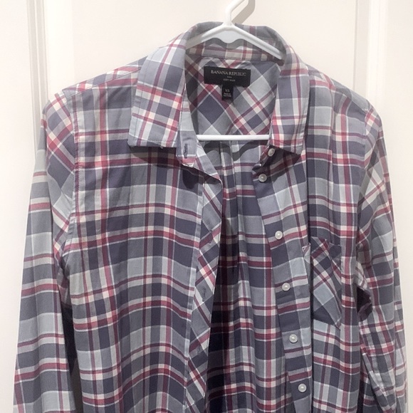 Banana Republic Plaid Blouse Size XS - Picture 3 of 3